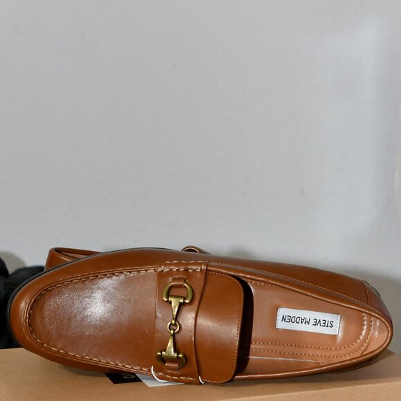 Brand :Steve‎ Madden®  Colors: Brown  Loafer style